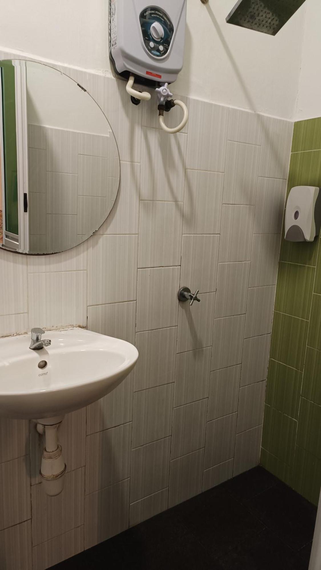 Olive Hotel Johor Bahru Extérieur photo