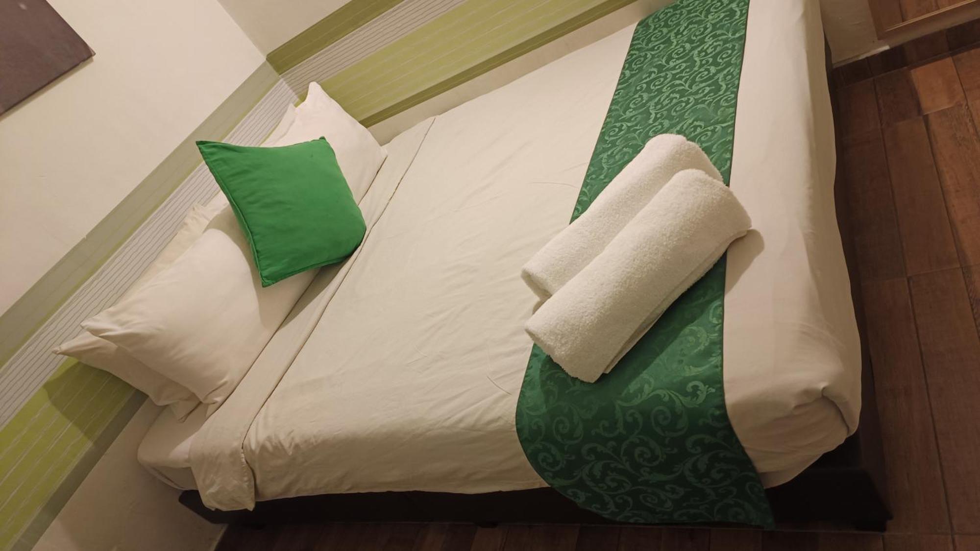 Olive Hotel Johor Bahru Extérieur photo